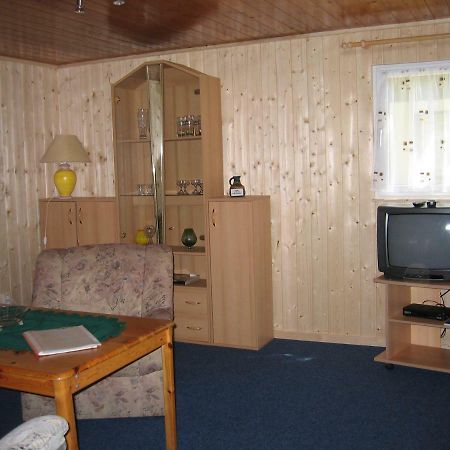 Feriendorf Finnhutte Quitzdorf Exteriör bild